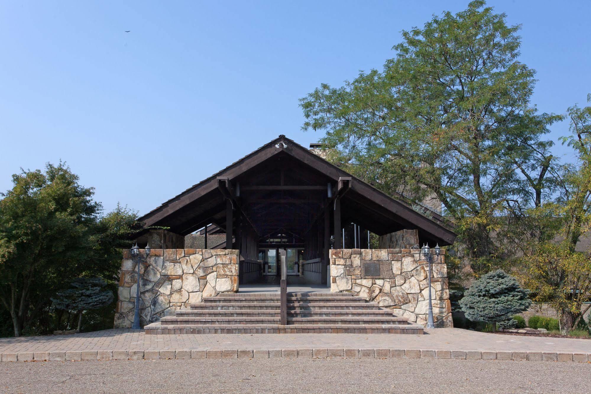 Salt Fork State Park Lodge And Conference Center 캠브리지 외부 사진